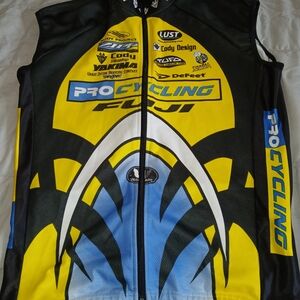 Pro Cycling Men's Vest - Yellow and Blue